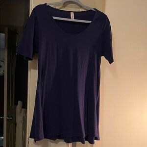 LuLaRoe Deep Blue Short Sleeve Top